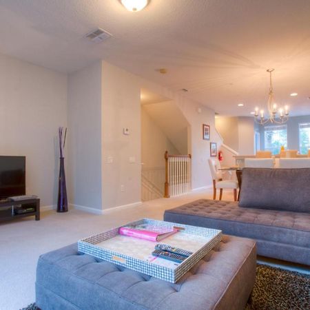 Cozy Townhome In Vista Cay Resort W Garage Kissimmee Exterior foto